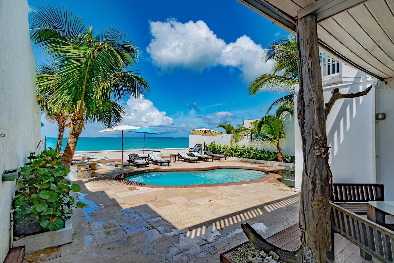 Caprice 14 - Oceanfront Villa - Gated Community With Pool ナッソー 0*,