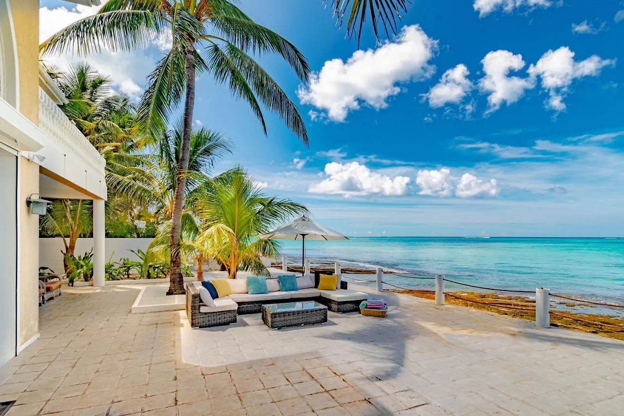 別荘 Caprice 14 - Oceanfront Villa - Gated Community With Pool ナッソー バハマ