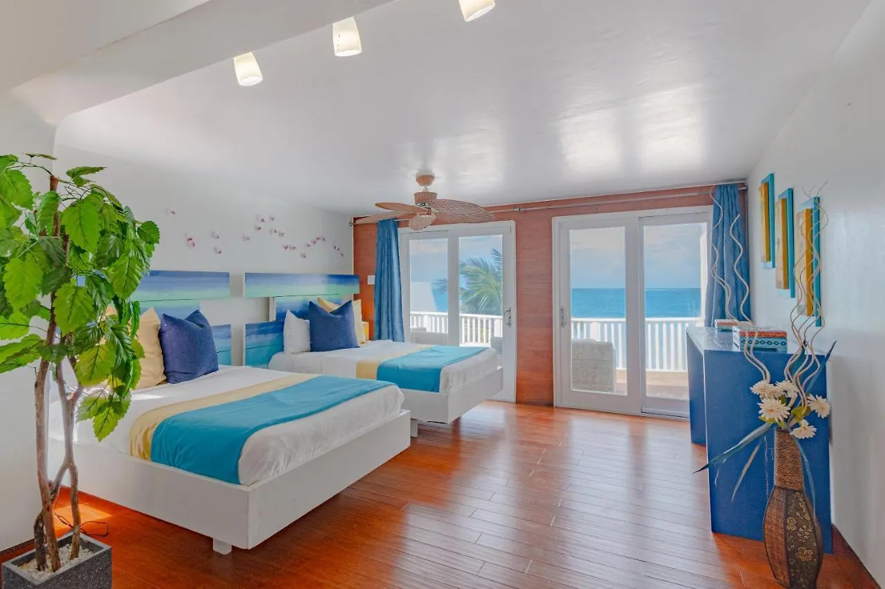 Dom wakacyjny Caprice 14 - Oceanfront Villa - Gated Community With Pool Nassau Bahamy
