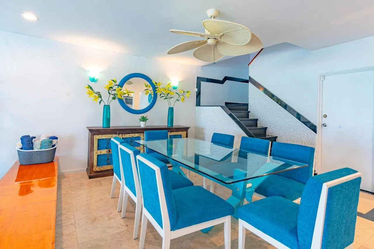 Caprice 14 - Oceanfront Villa - Gated Community With Pool Nassau